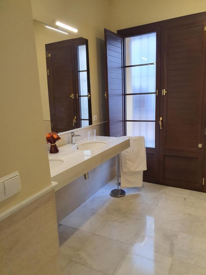 Habitaciones Casa Sevillana Centro Екстериор снимка
